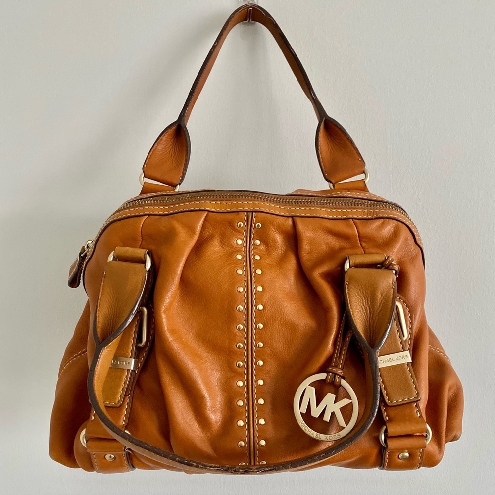 Michael Kors NWOT Leather Studded Handbag - Picture 2 of 10